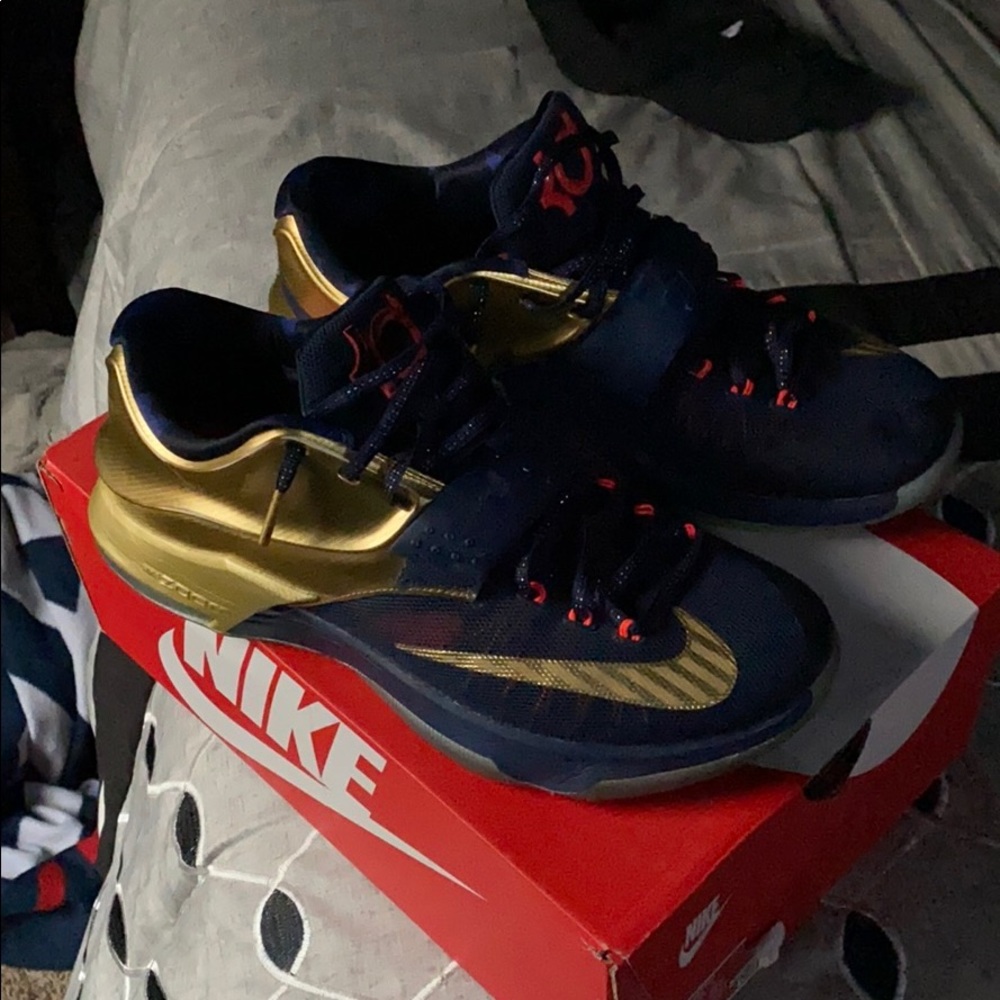 Kd 7 Gold Metal